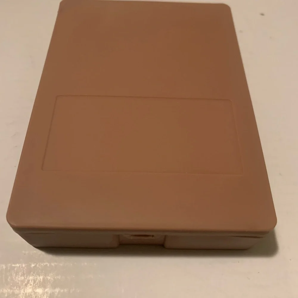 Compact Makeup Brush Set in Tan Case